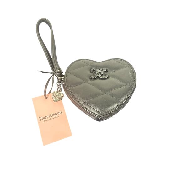 NWT Juicy Couture Women's Heart-Shaped Quilted Wristlet Wallet Silver Zip Around - Picture 1 of 5